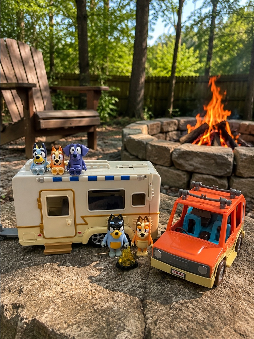 Bluey's Ultimate Caravan Family Camping Cookout Camper Playset